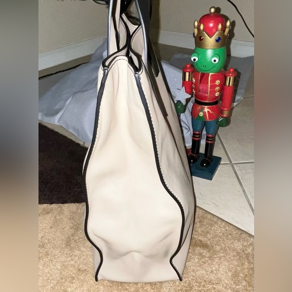 Kate Spade Rectangular Leather Tote/Shopper - Taupe/Black - Picture 7 of 15